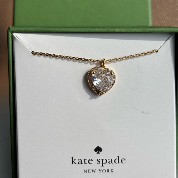 Kate Spade My Love Pavé Heart Pendant Necklace Gold Brand New KA675 - Picture 4 of 8